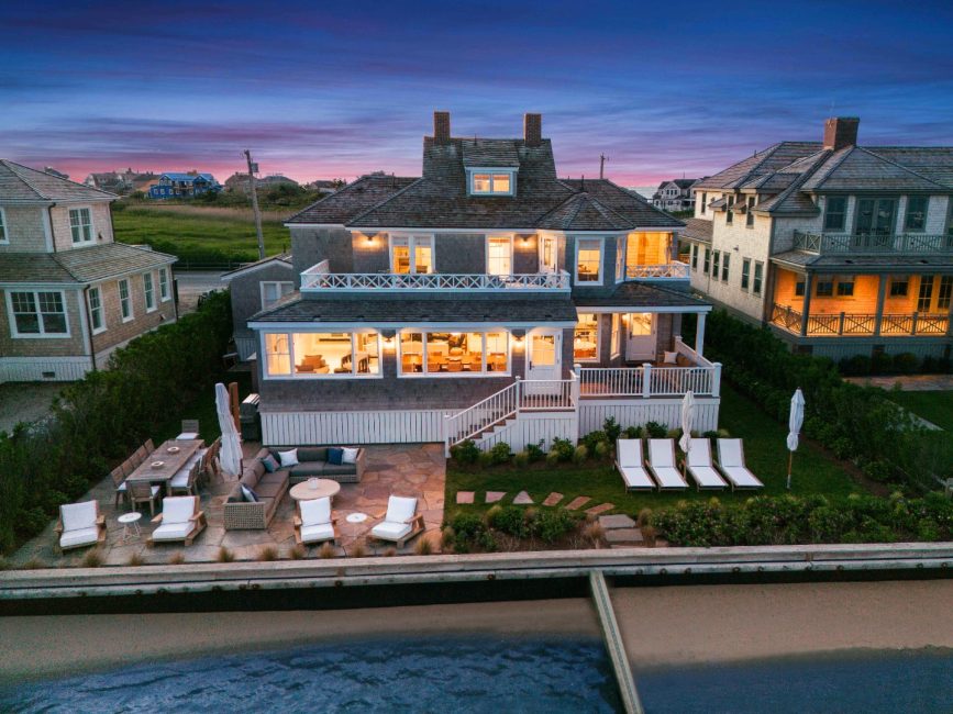 36 Easton Street Nantucket Image