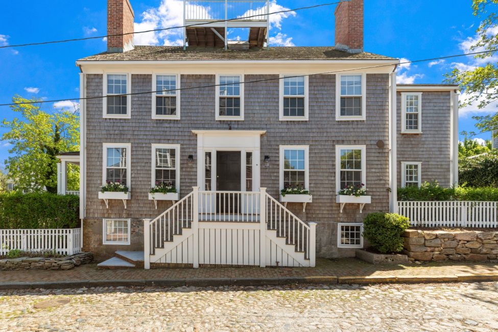 8 Ash Street Nantucket Image
