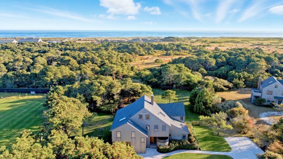 17 Pond View Drive Nantucket Image