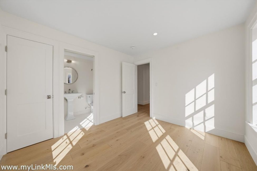  85 Orange Street Image 48
                                    