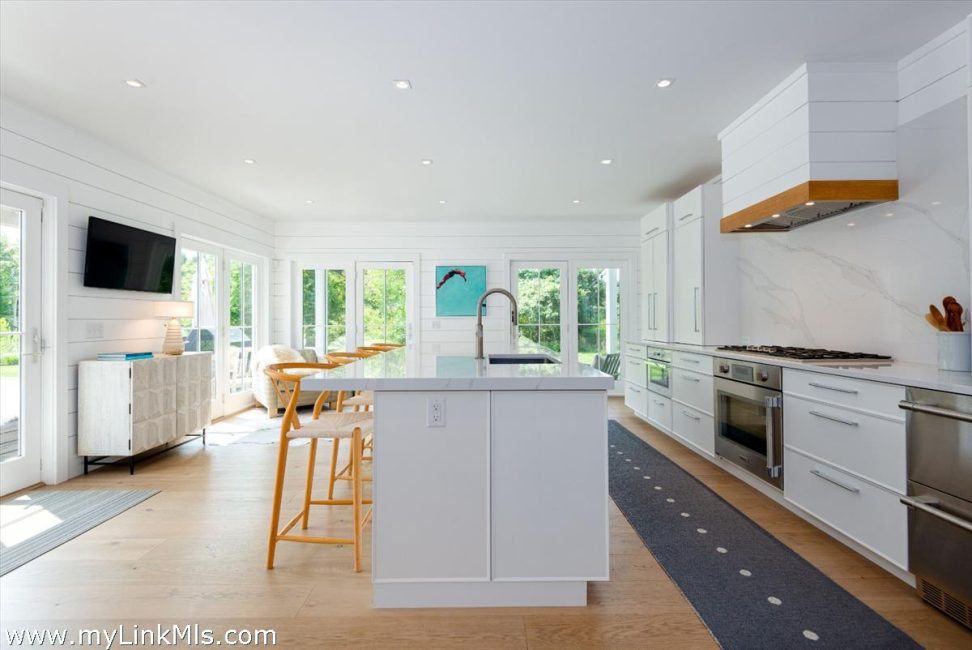  26 Pequot Street Image 11
                                    