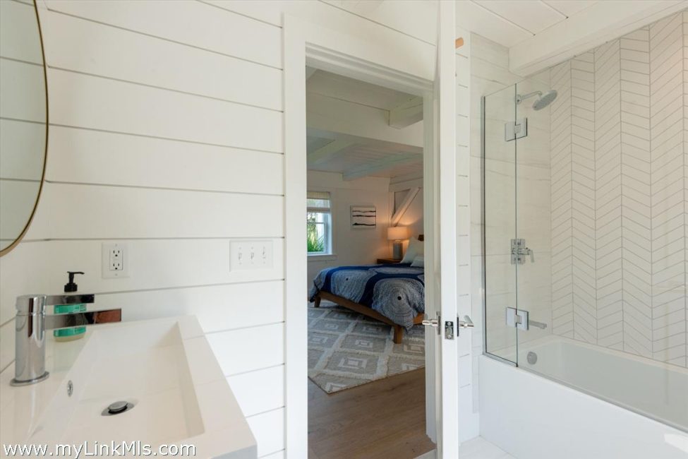 26 Pequot Street Image 19
                                    
