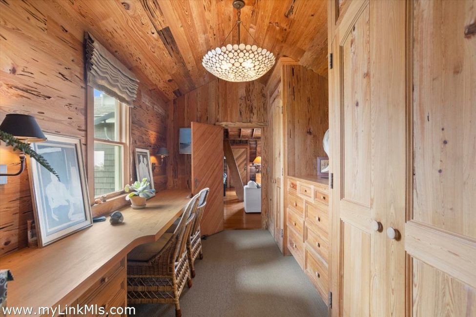  10 Waquoit Road Image 21
                                    