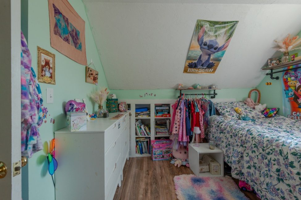  21A Pine Grove # 2 Image 6
                                    
