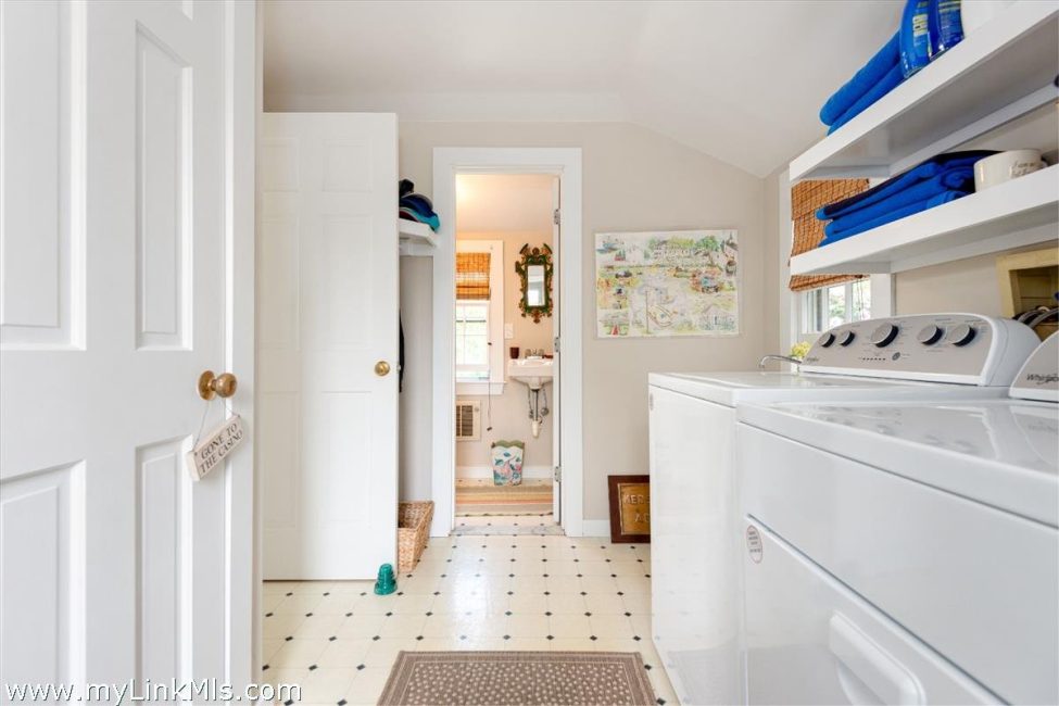  12 Cottage Avenue Image 32
                                    