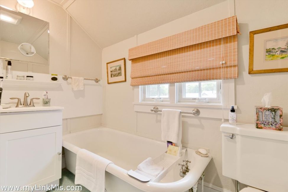  12 Cottage Avenue Image 31
                                    